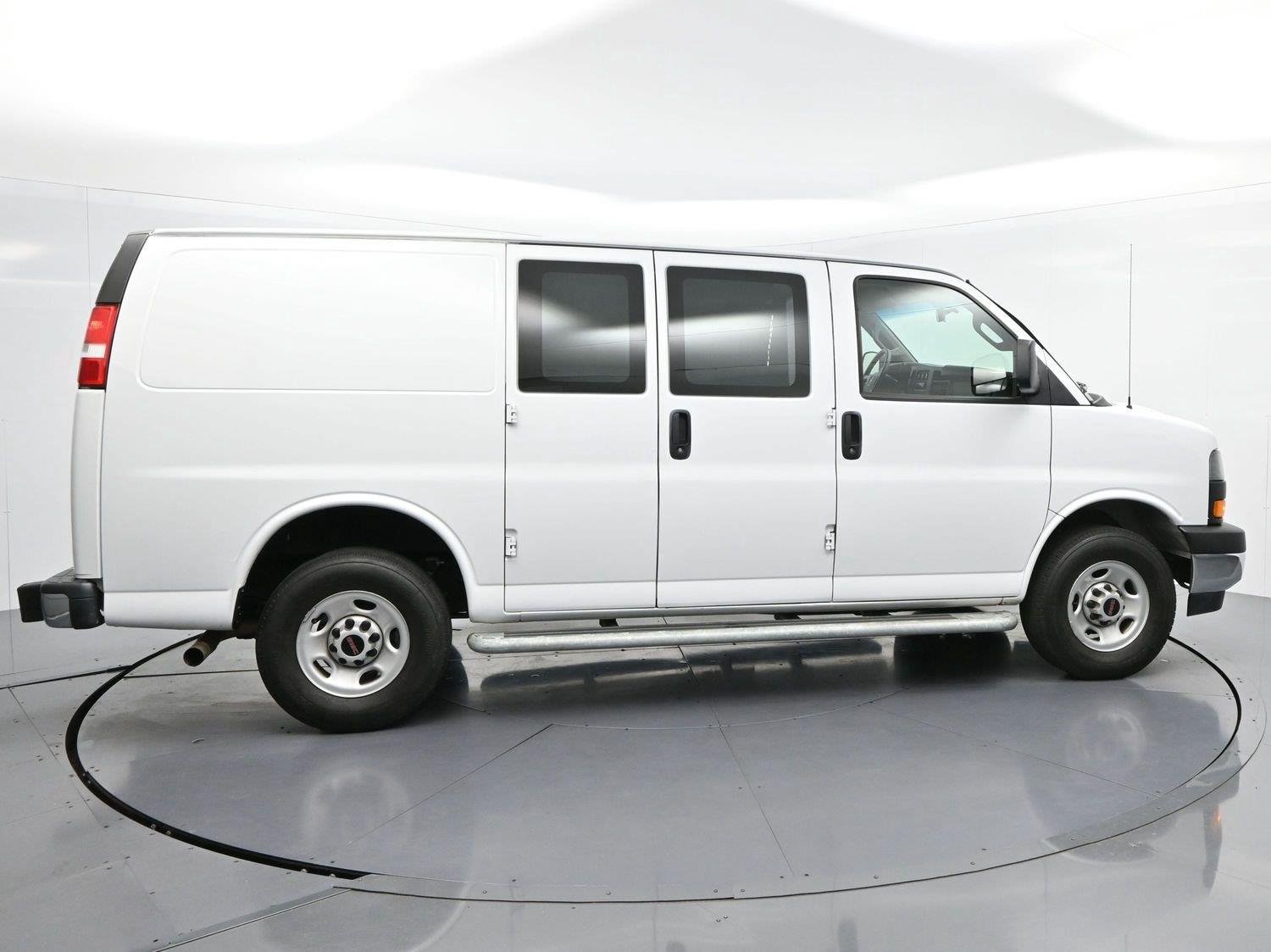Used 2024 GMC Savana 2500 w/ Driver Convenience Package RWD image 8