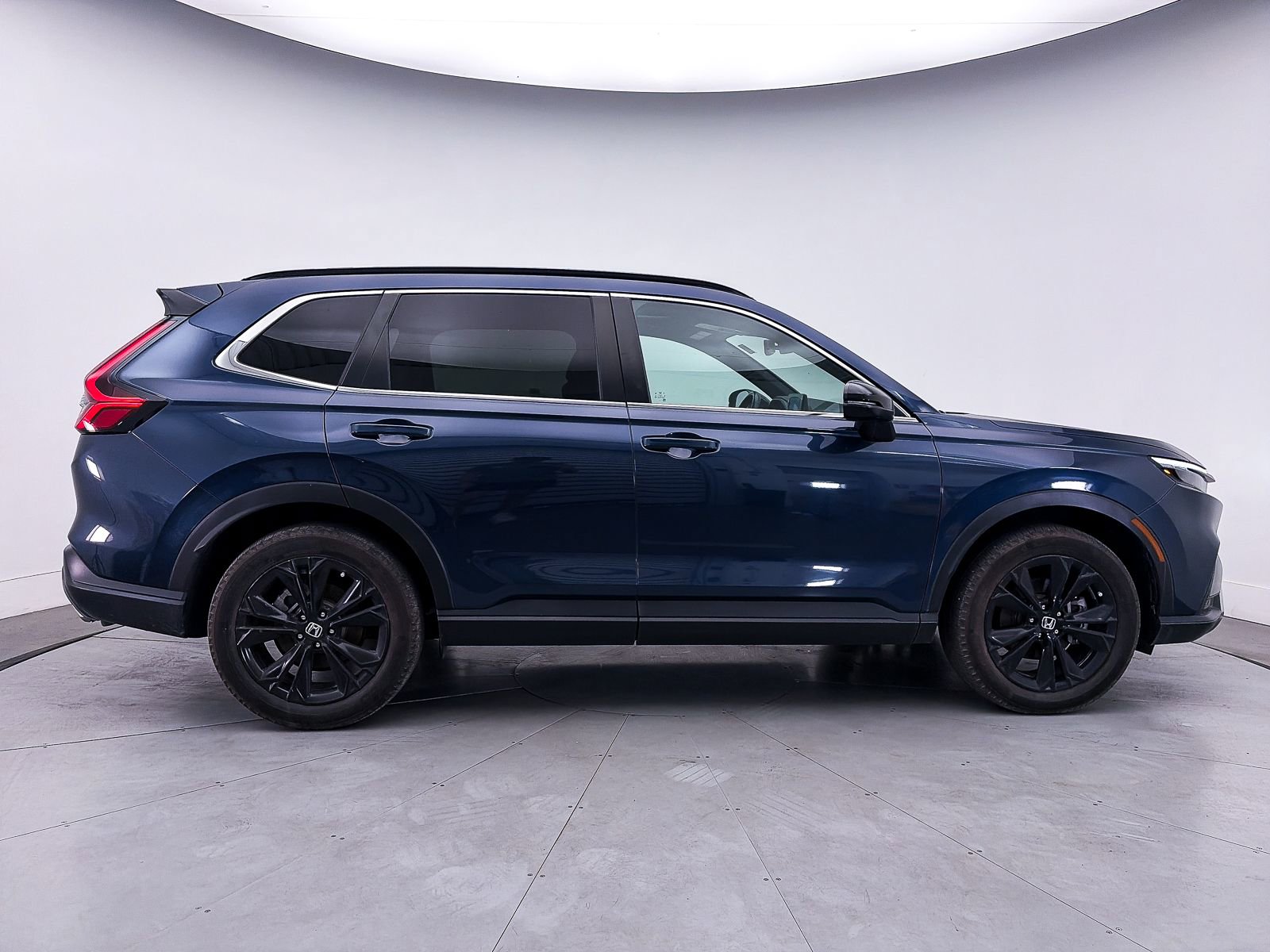 Used 2024 Honda CR-V Sport Touring image 45