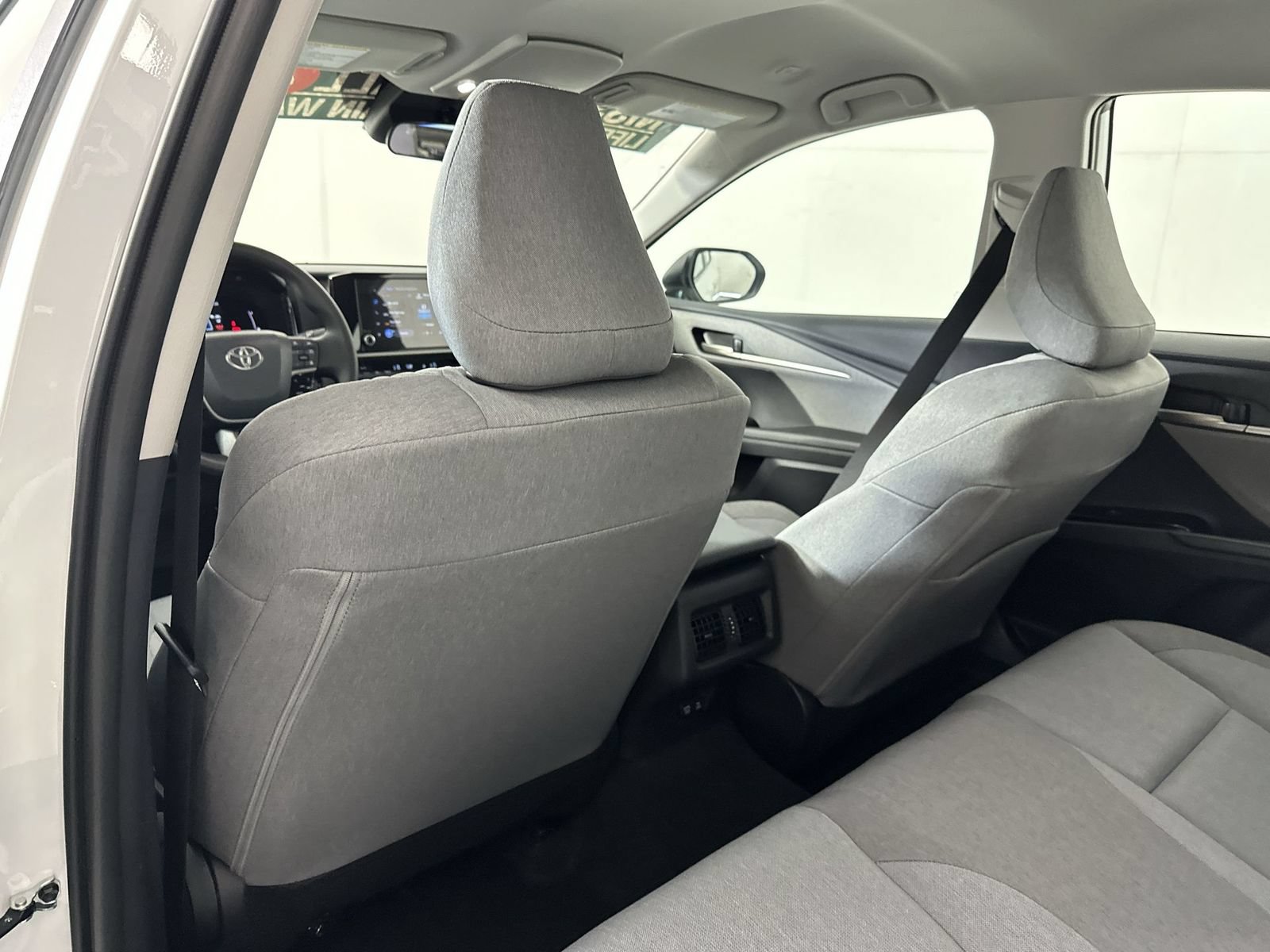 Used 2026 Toyota Camry LE FWD image 22