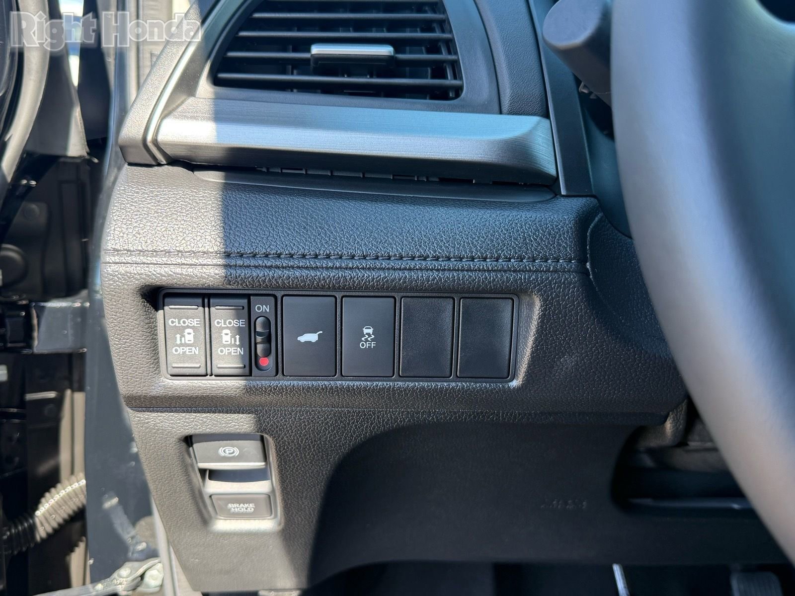 Certified 2026 Honda Odyssey EX-L image 16