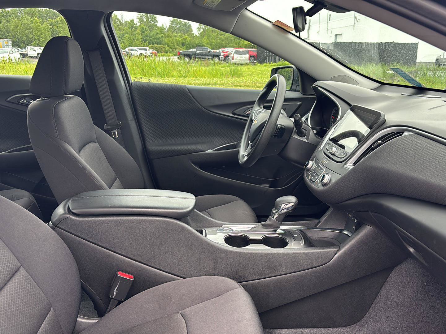 Used 2023 Chevrolet Malibu LT FWD image 32