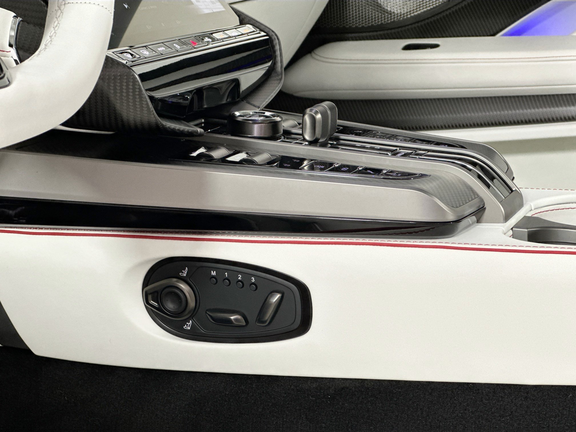 New 2026 Aston Martin Vanquish RWD image 18