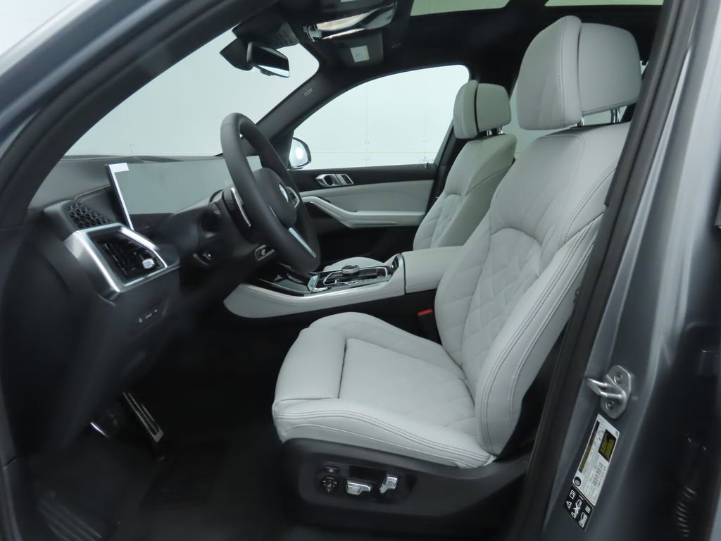 New 2026 BMW X5 xDrive40i w/ Executive Package image 20