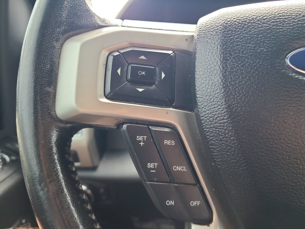 Used 2021 Ford F250 Lariat w/ Lariat Value Package AWD/4WD image 26