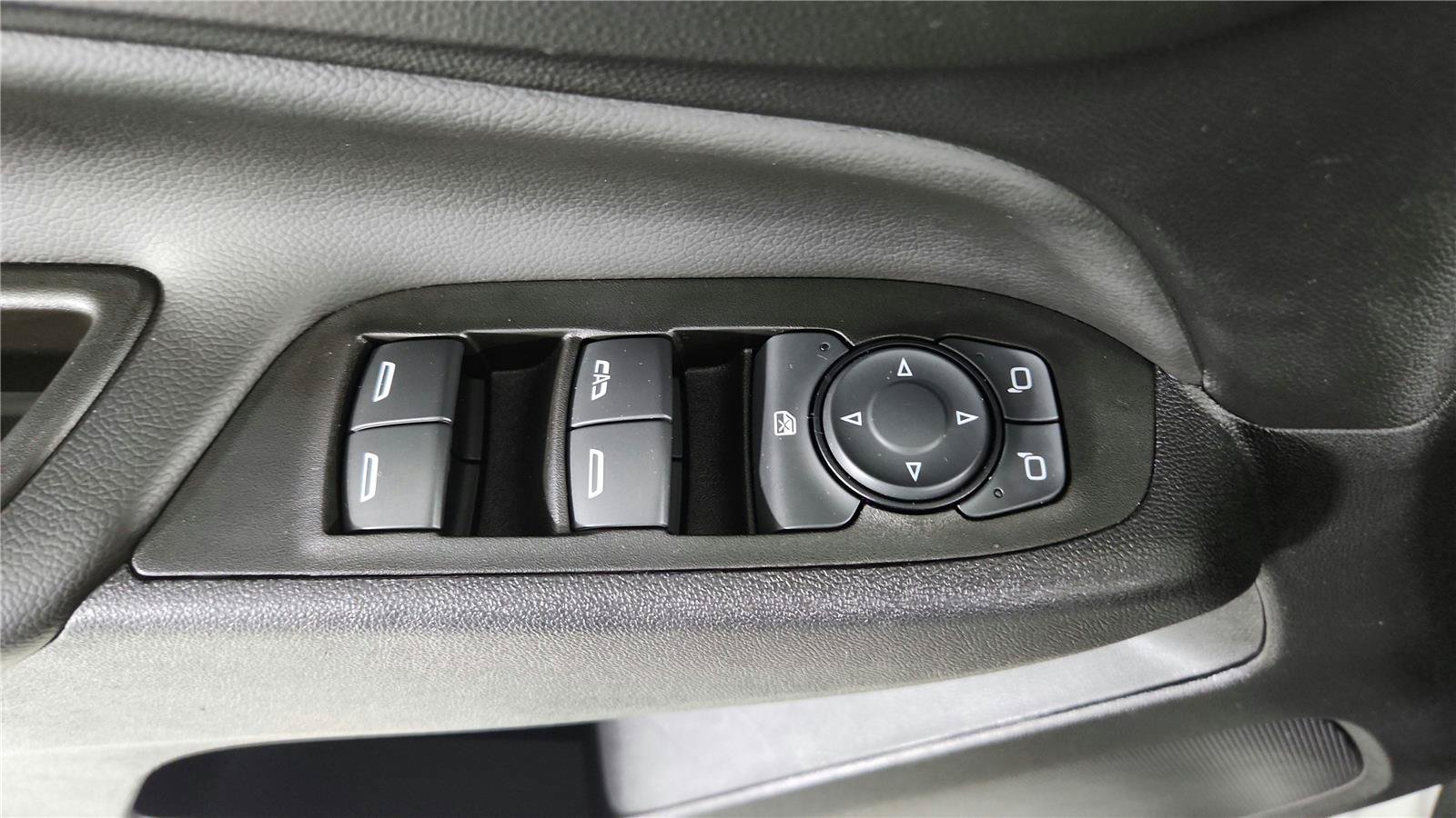 Used 2022 Chevrolet Equinox LT FWD image 10