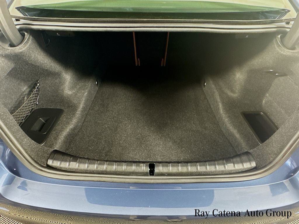 Used 2023 BMW 530i xDrive w/ Premium Package image 28