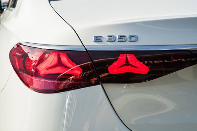 Certified 2025 Mercedes-Benz E 350 4MATIC Sedan image 7