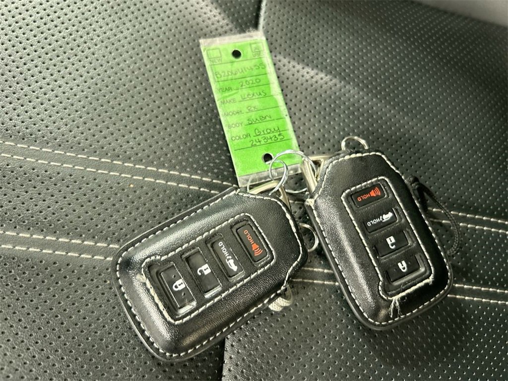 Used 2020 Lexus RX 350 AWD w/ Luxury Package image 12