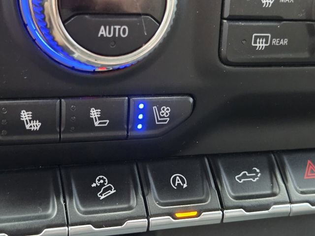 Used 2021 GMC Sierra 1500 SLT image 23