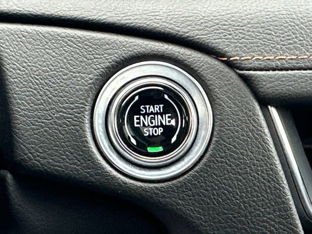 Certified 2025 Cadillac CT5 Sport w/ Technology Package image 12