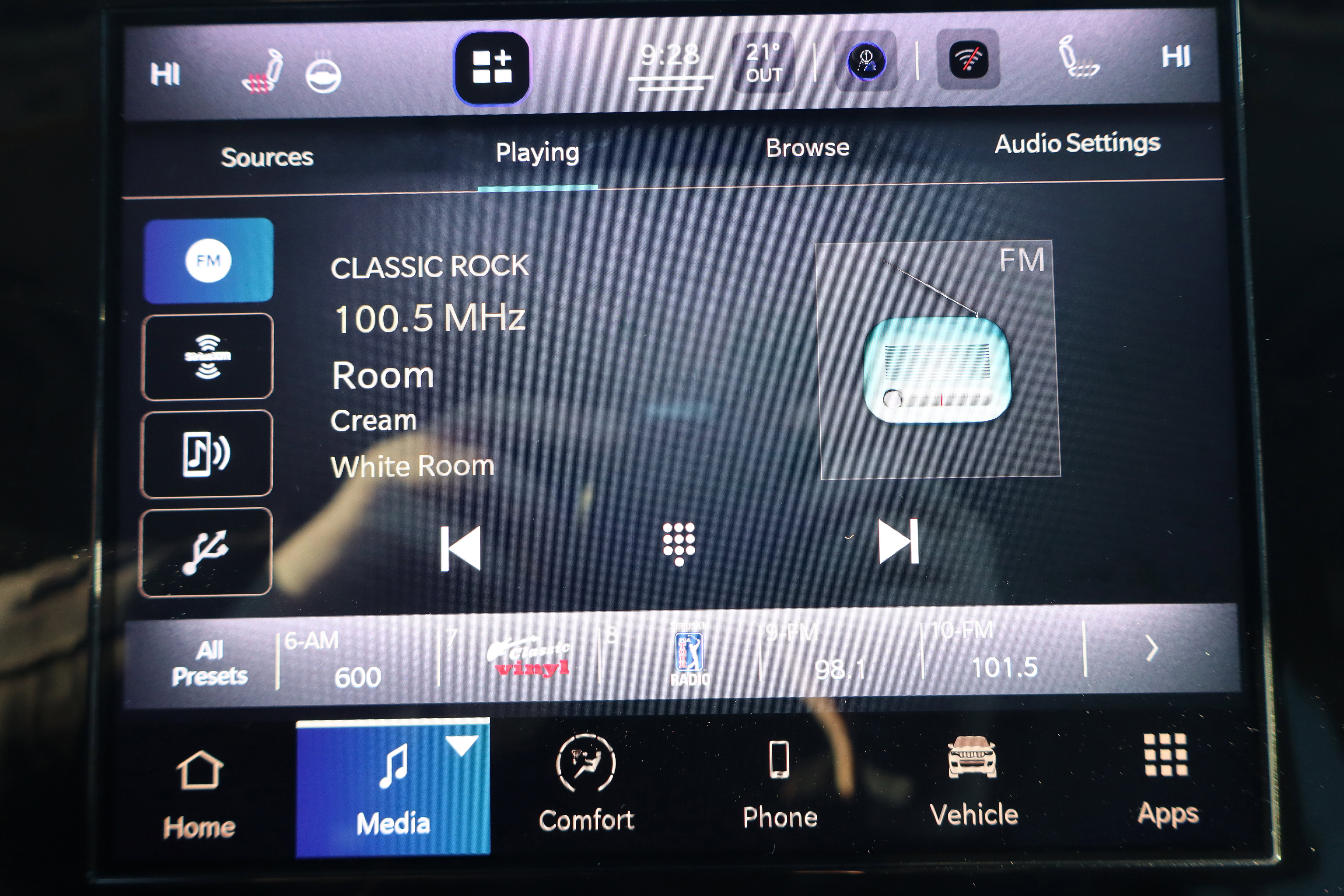 Used 2022 Jeep Grand Cherokee Limited image 19