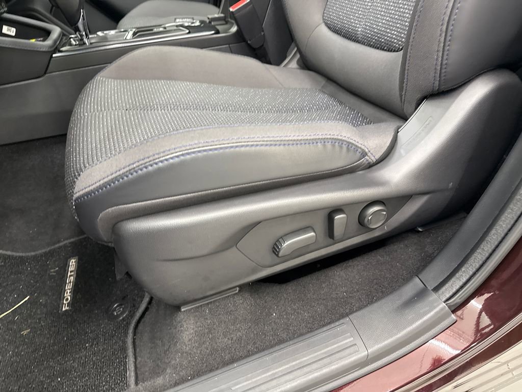 Used 2026 Subaru Forester Premium image 12
