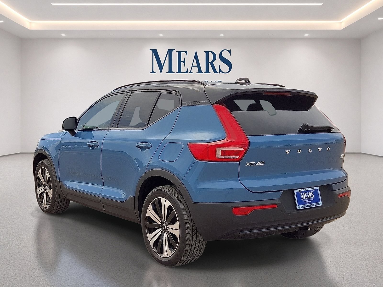 Certified 2023 Volvo XC40 Recharge Core AWD/4WD image 4