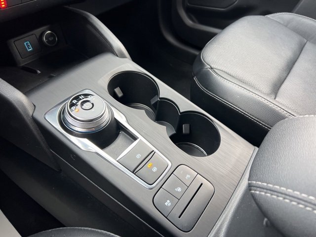 Certified 2020 Ford Escape Titanium image 18