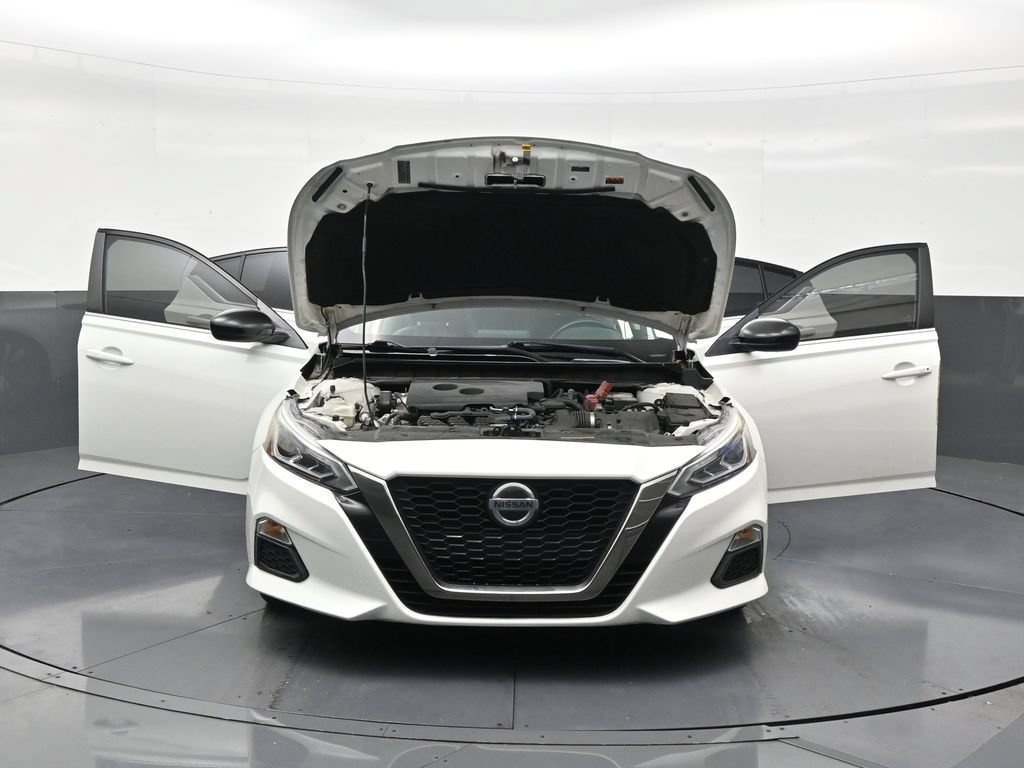Used 2019 Nissan Altima 2.5 SR FWD image 32