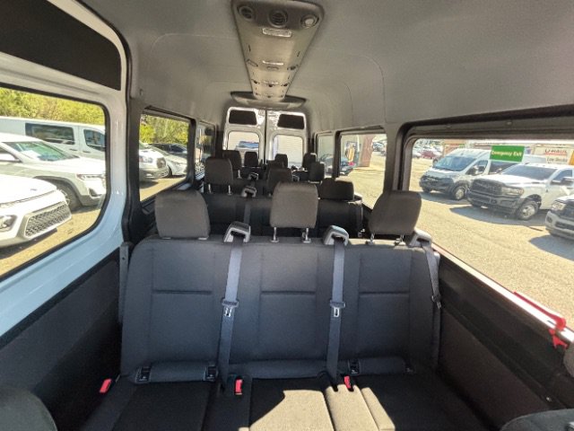 Used 2025 Mercedes-Benz Sprinter 2500 image 12