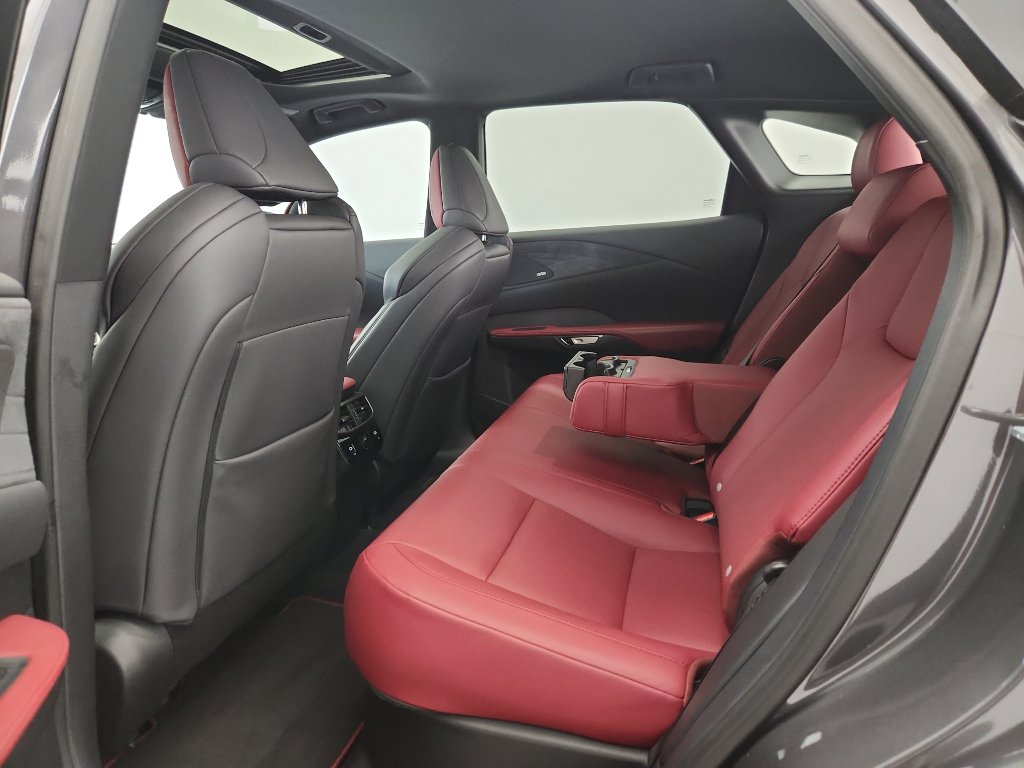 Used 2024 Lexus RX 350 F Sport w/ Convenience Package AWD/4WD image 32