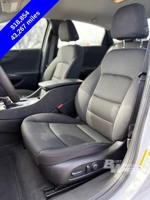 Used 2024 Chevrolet Malibu LT image 12