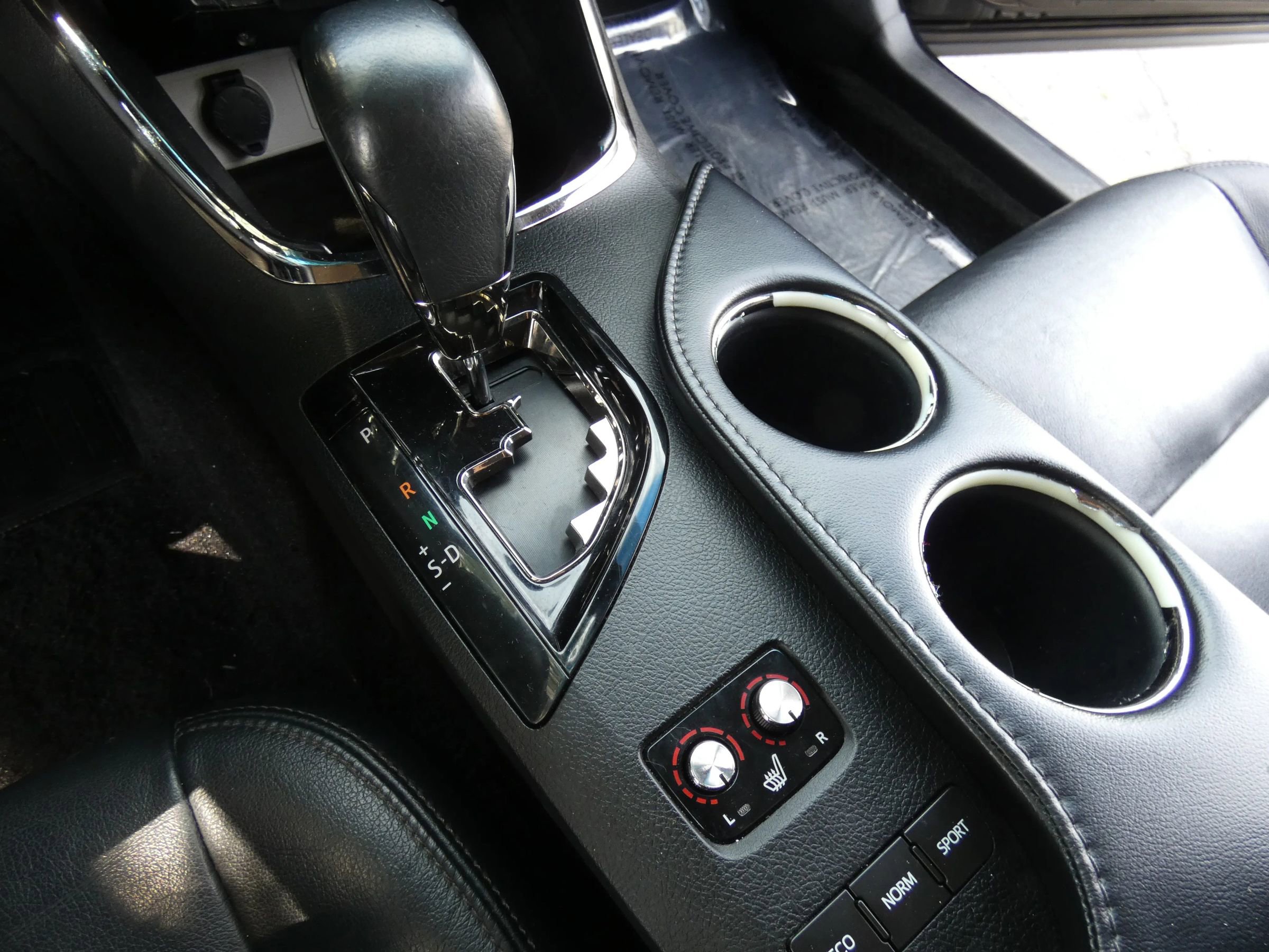 Used 2018 Toyota Avalon XLE image 62