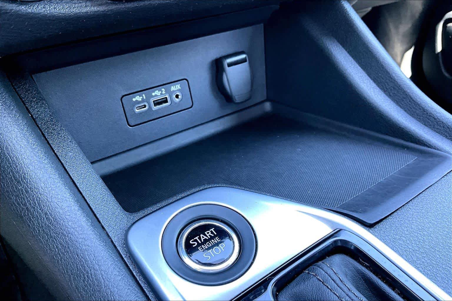 Used 2023 Nissan Sentra SV FWD image 33
