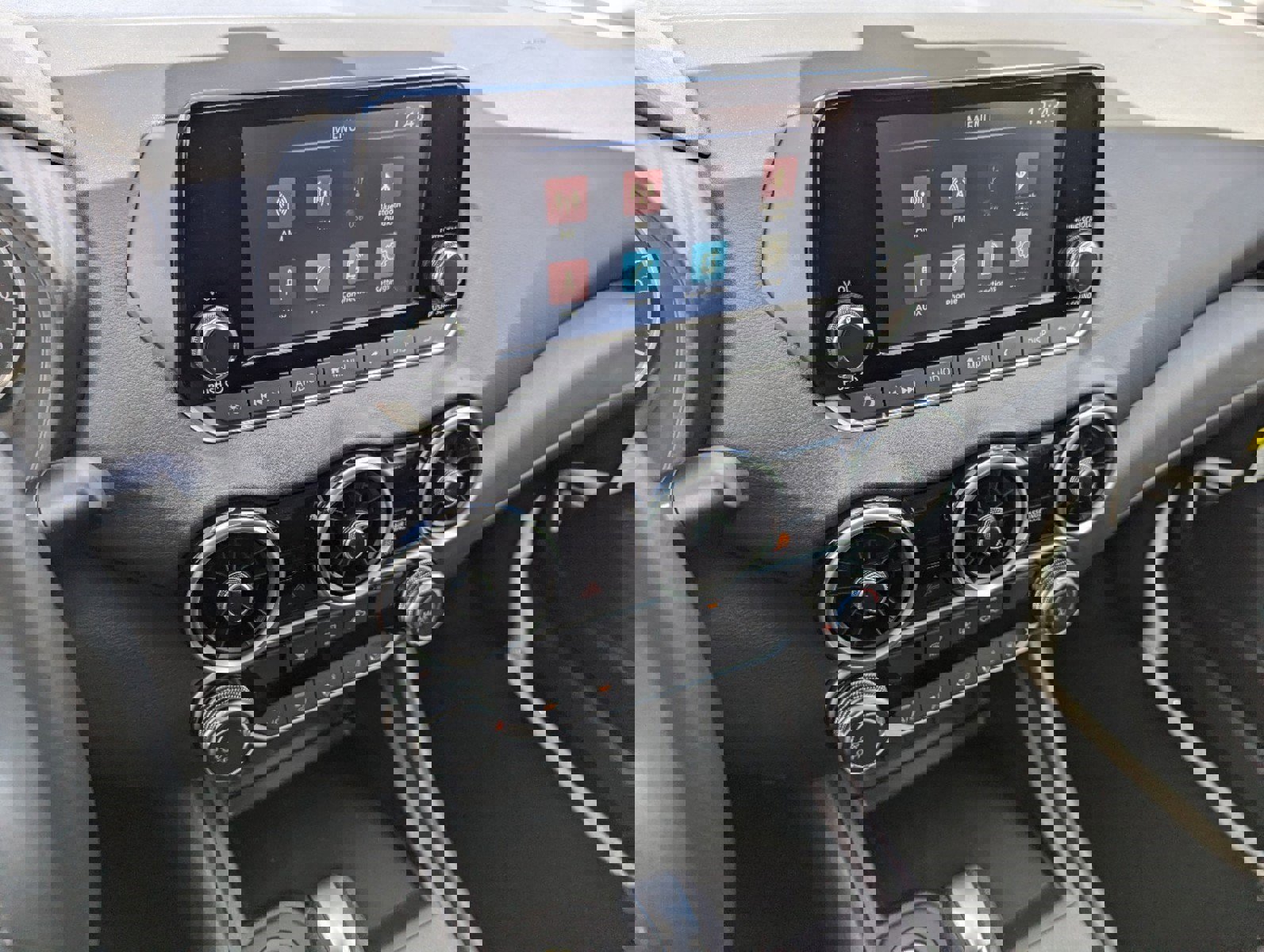 New 2025 Nissan Sentra S image 12