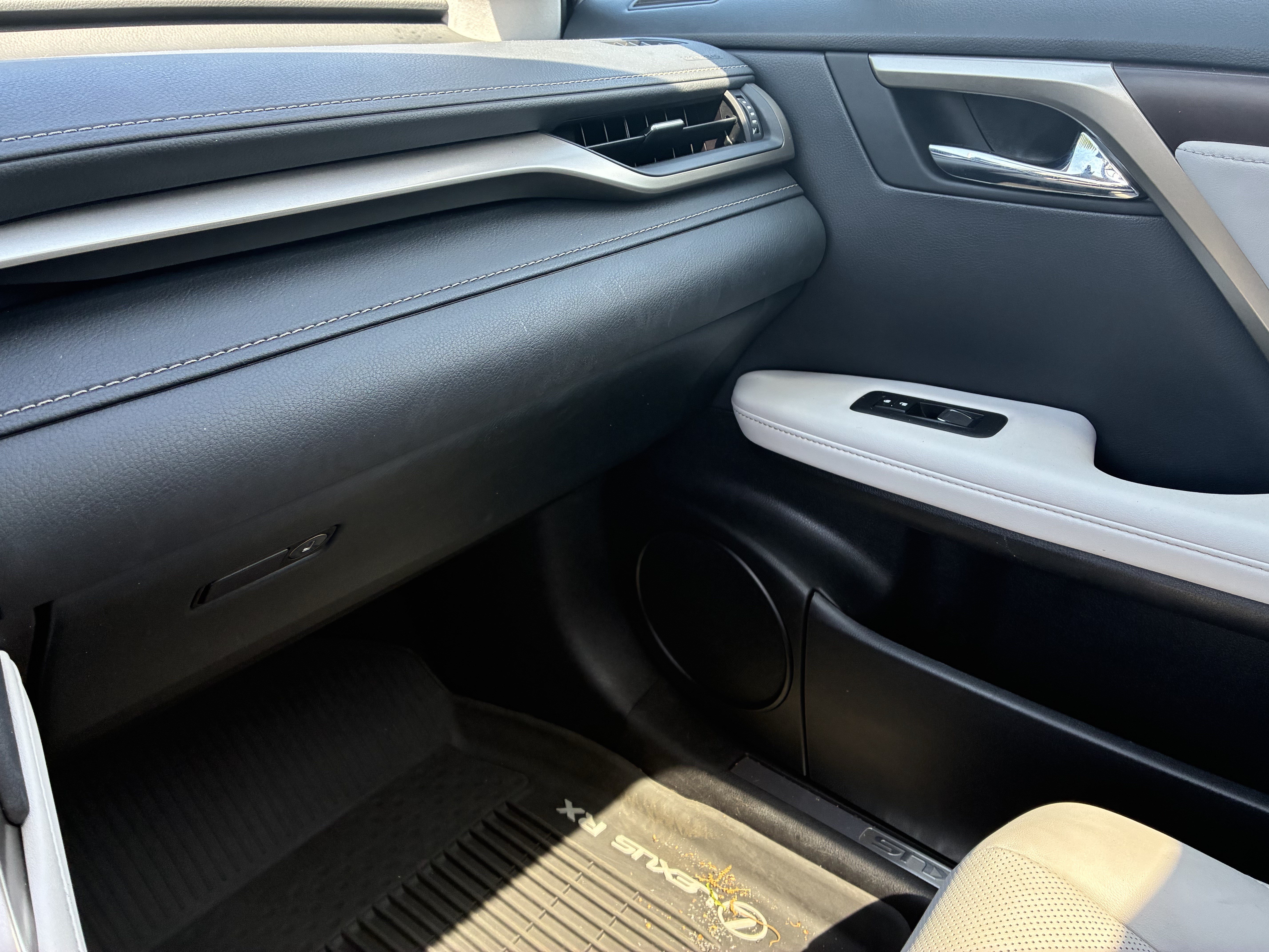 Used 2022 Lexus RX 350 FWD w/ Premium Package image 36