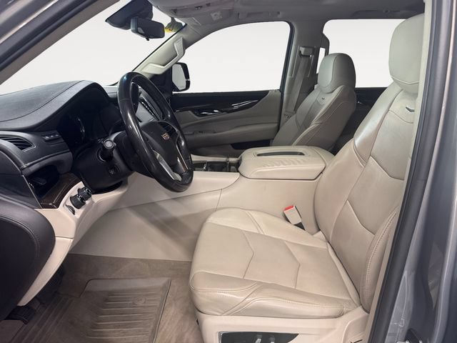 Used 2018 Cadillac Escalade Luxury AWD/4WD image 8