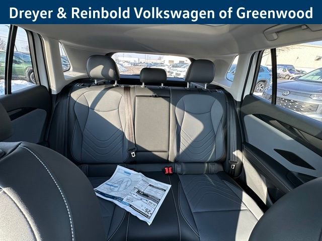 New 2026 Volkswagen Tiguan SE image 31