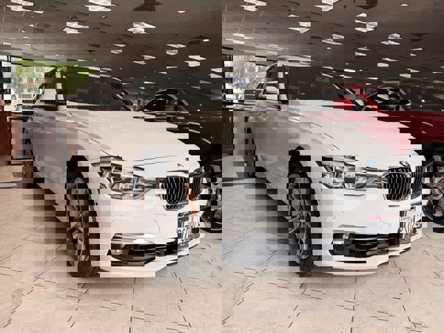 Used 2016 BMW 340i Sedan image 2