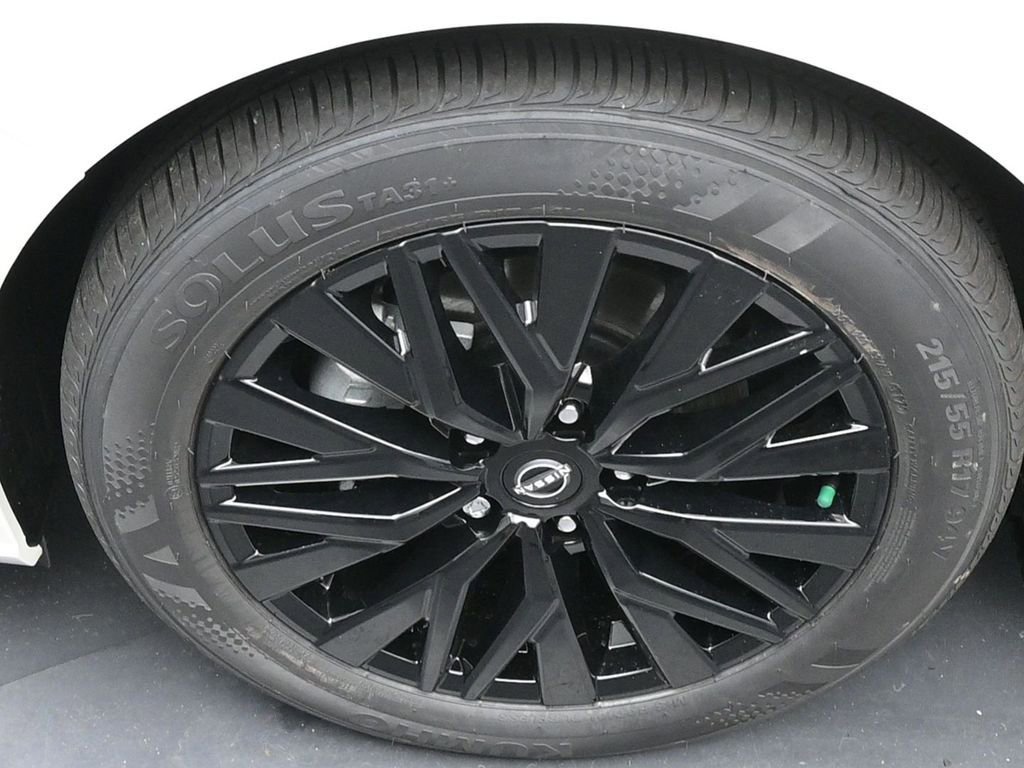 New 2025 Nissan Altima 2.5 SV w/ SV Special Edition Package image 10