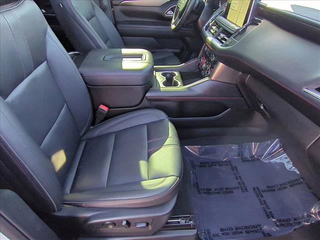 Used 2024 Chevrolet Suburban RST w/ Sport Performance Package image 23