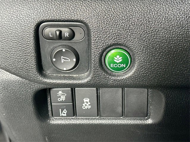 Used 2022 Honda Pilot Sport image 23