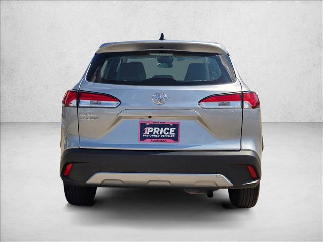 Used 2024 Toyota Corolla Cross L FWD image 6