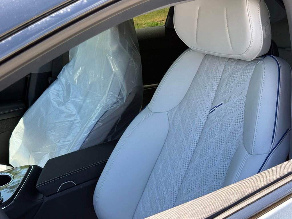 New 2026 Cadillac Optiq V AWD/4WD image 16