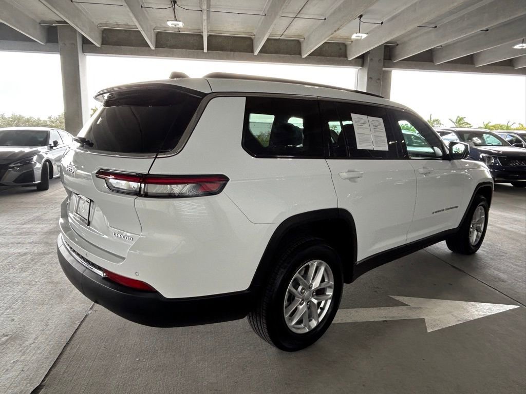 Used 2025 Jeep Grand Cherokee L Laredo image 5