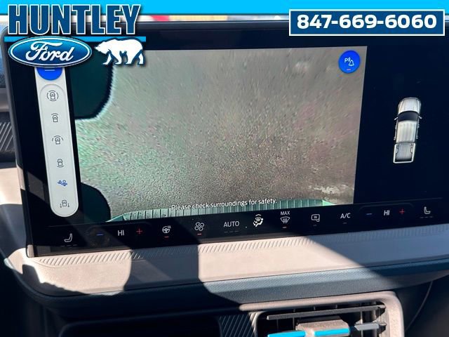 Used 2025 Ford Maverick Lobo AWD/4WD image 29