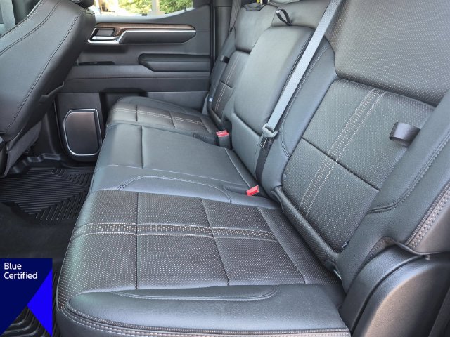 Used 2026 Chevrolet Silverado 1500 High Country AWD/4WD image 31