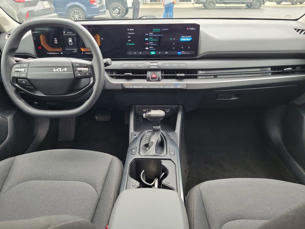 Used 2025 Kia K4 FWD image 11