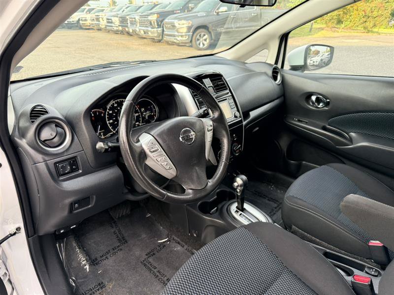 Used 2017 Nissan Versa Note SV FWD image 24