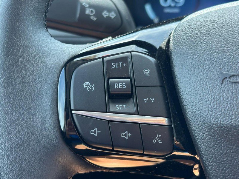 Used 2024 Ford Escape Active w/ Tech Pack #2 AWD/4WD image 19