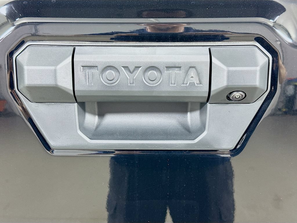 New 2026 Toyota Tacoma SR5 AWD/4WD image 20