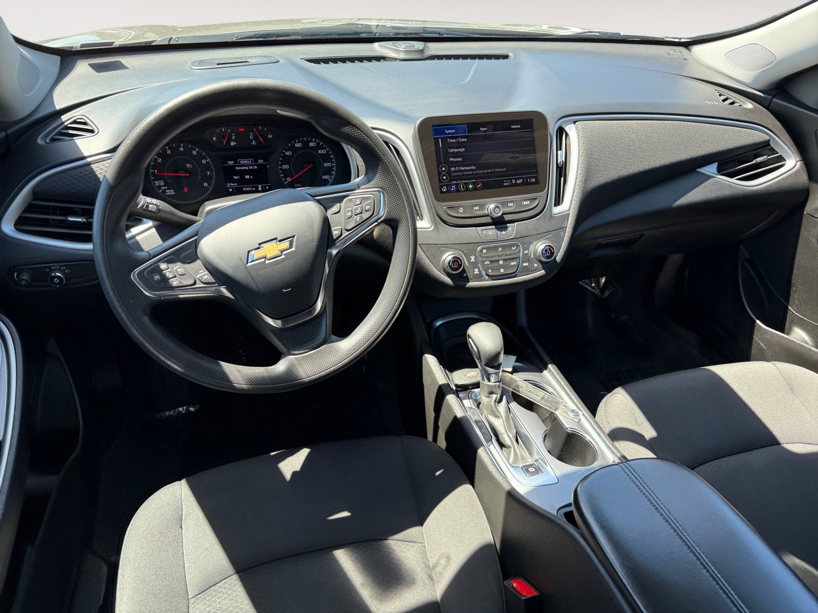 Used 2023 Chevrolet Malibu LT FWD image 15