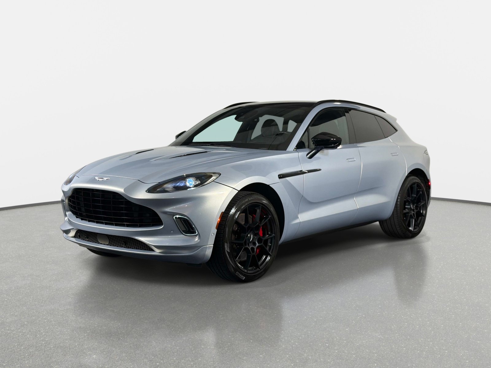 Used 2023 Aston Martin DBX AWD/4WD image 39