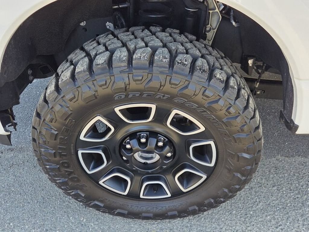 Used 2024 Ford F250 Platinum AWD/4WD image 5