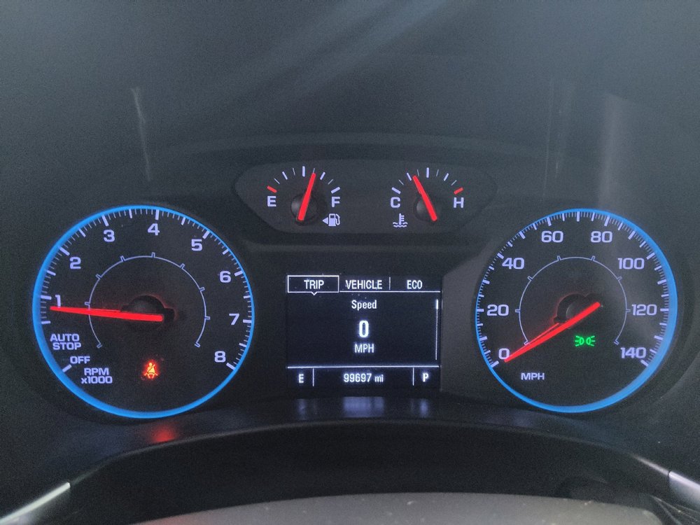 Used 2020 Chevrolet Equinox LS image 23