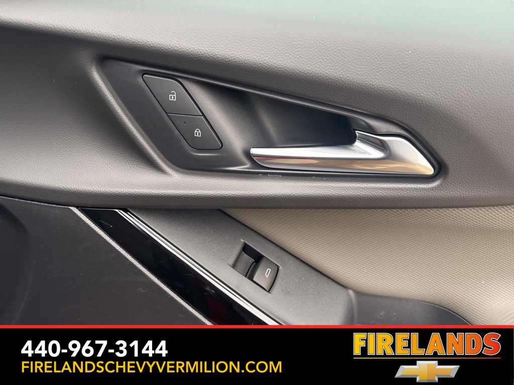 New 2026 Chevrolet Equinox LT w/ Convenience Package II image 29