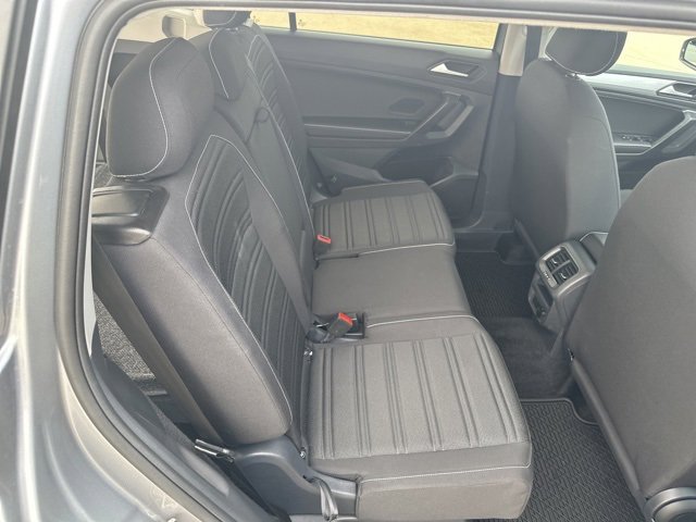 Used 2024 Volkswagen Tiguan S image 25