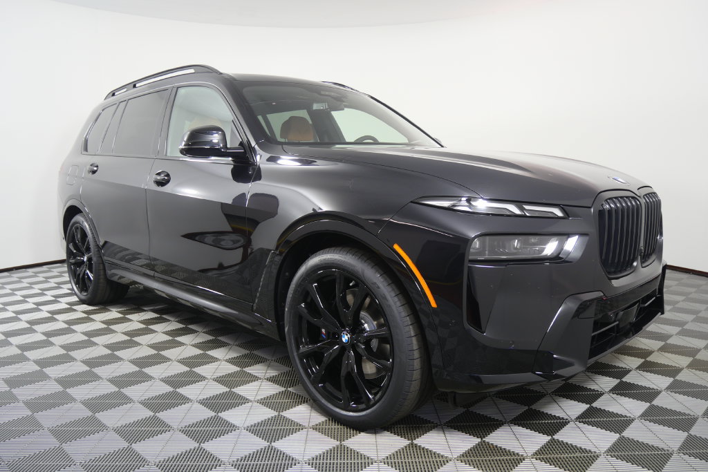 Used 2027 BMW X7 xDrive40i w/ Executive Package AWD/4WD image 2