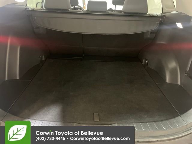 Used 2025 Toyota RAV4 XLE image 21