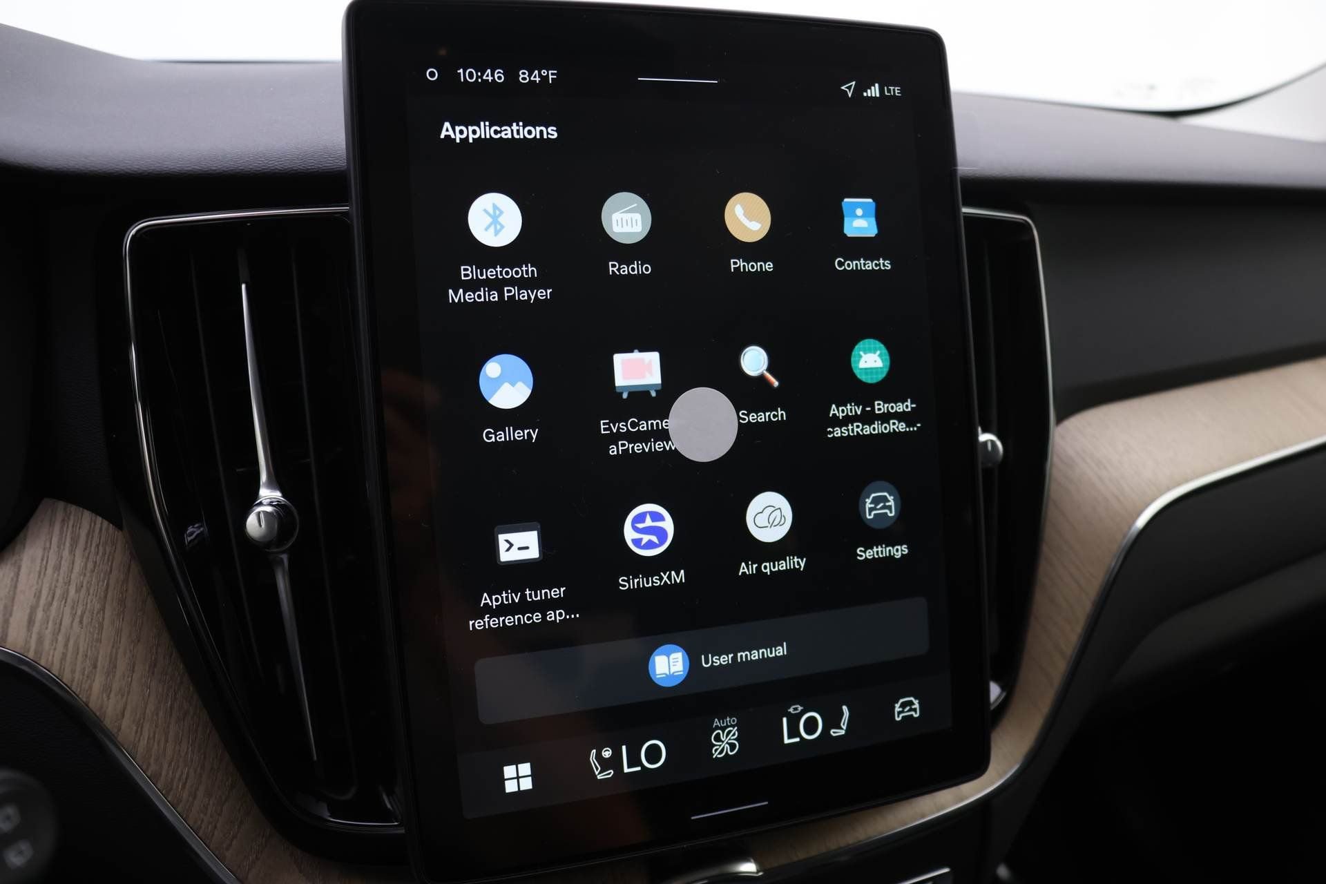 New 2026 Volvo XC60 T8 Plus w/ Protection Package Premier image 9